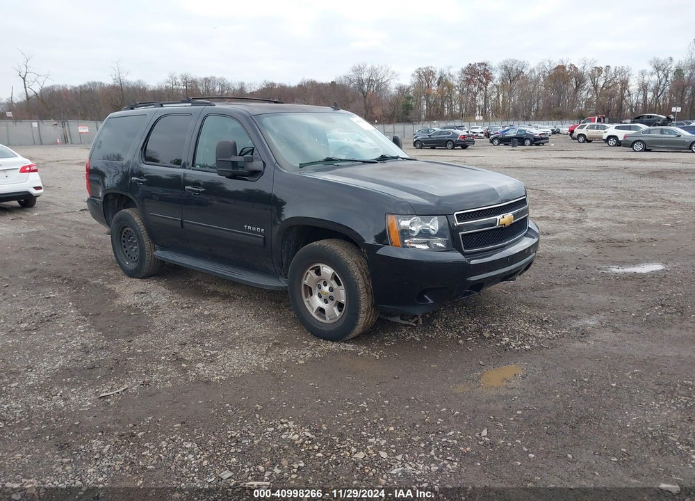 2013 CHEVROLET TAHOE LS VIN: 1GNSKAE09DR276025