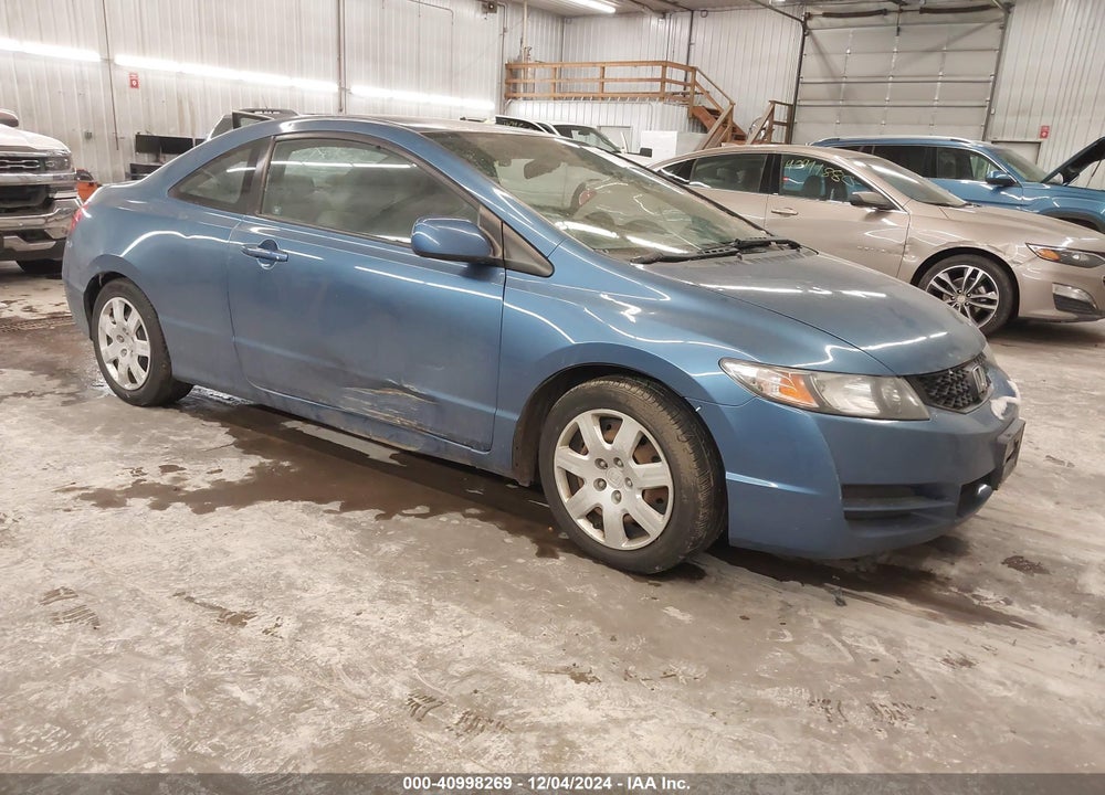 2010 HONDA CIVIC LX VIN: 2HGFG1B69AH527644