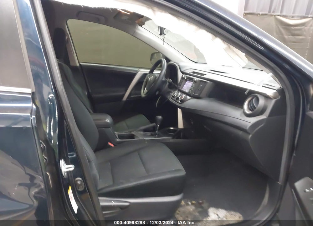 2017 TOYOTA RAV4 LE VIN: JTMZFREV8HJ106510