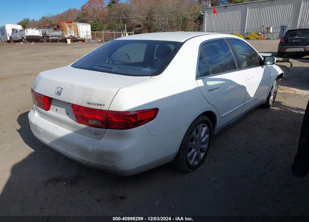 2005 HONDA ACCORD 2.4 LX VIN: 1HGCM56465A164817
