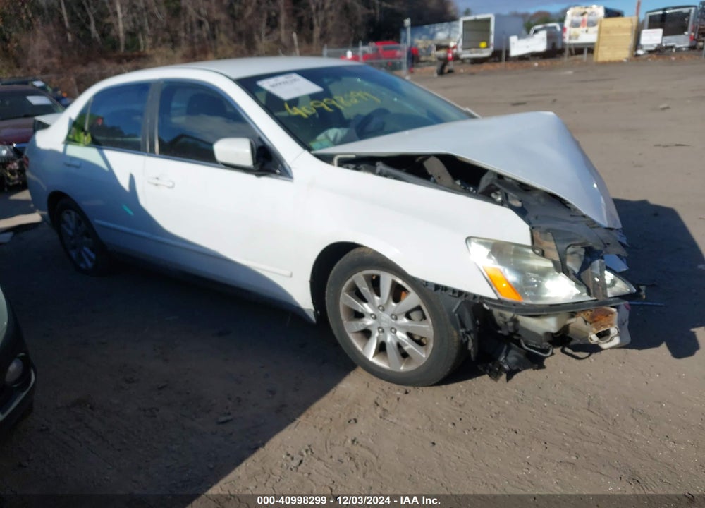 2005 HONDA ACCORD 2.4 LX VIN: 1HGCM56465A164817