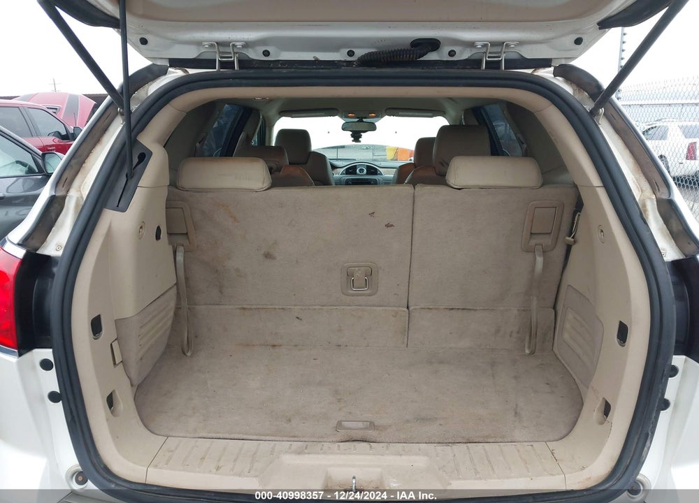 2011 BUICK ENCLAVE 1XL VIN: 5GAKRBED2BJ375537