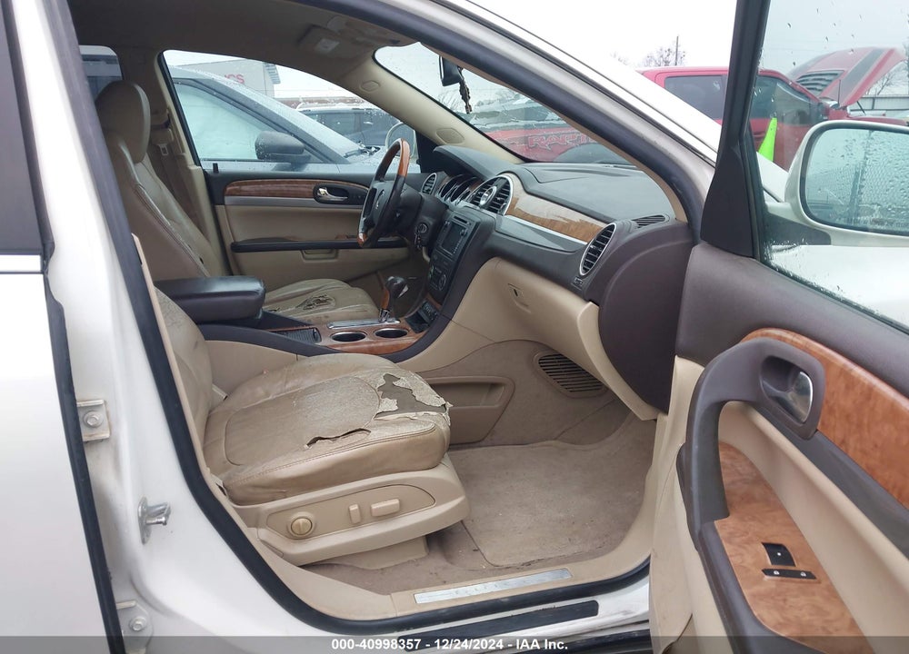 2011 BUICK ENCLAVE 1XL VIN: 5GAKRBED2BJ375537