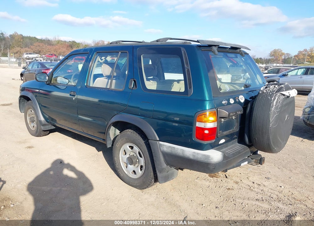 1997 NISSAN PATHFINDER LE/XE VIN: JN8AR05S6VW158579