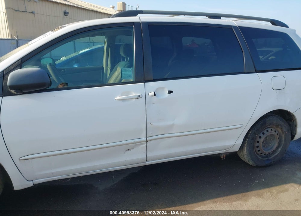 2005 TOYOTA SIENNA LE VIN: 5TDZA23C95S364346