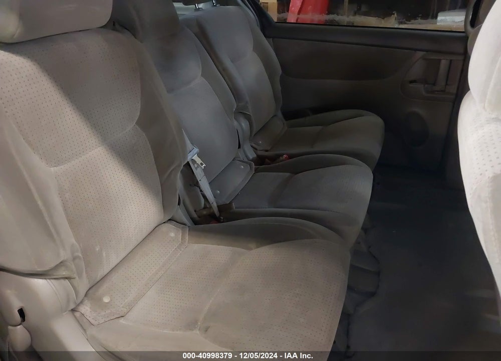 2009 TOYOTA SIENNA LE VIN: 5TDZK23C39S246389