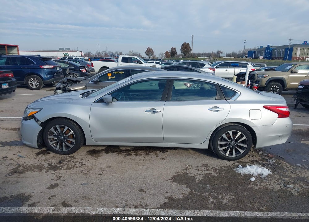 2017 NISSAN ALTIMA 2.5 SV VIN: 1N4AL3AP8HC192051
