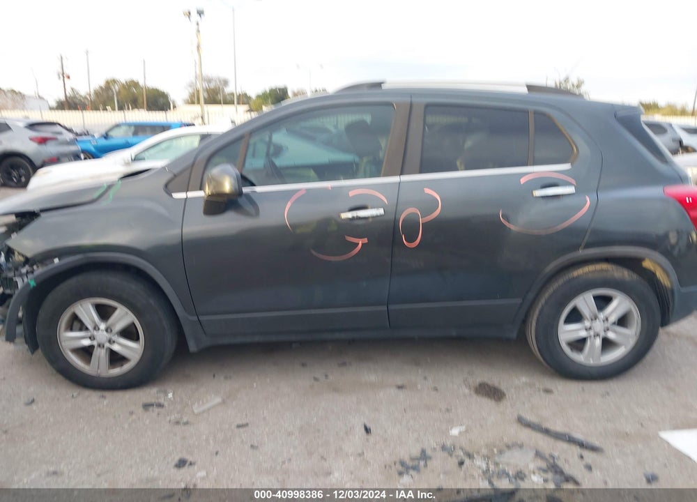 2019 CHEVROLET TRAX LT VIN: 3GNCJLSB2KL262206