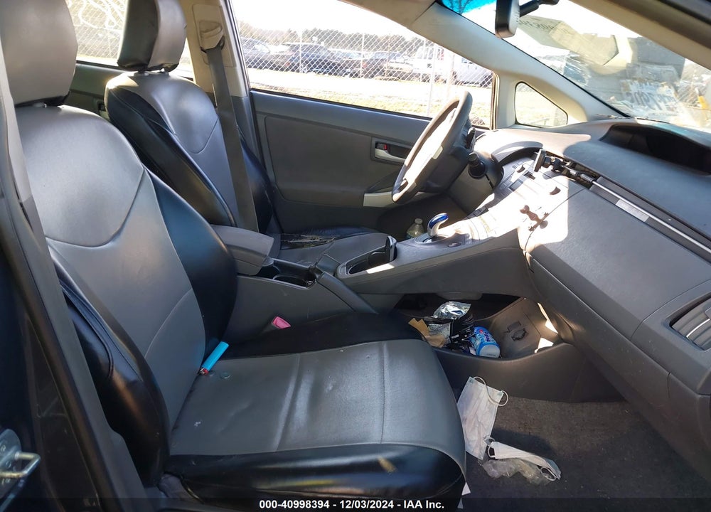 2011 TOYOTA PRIUS VIN: JTDKN3DU9B5341749