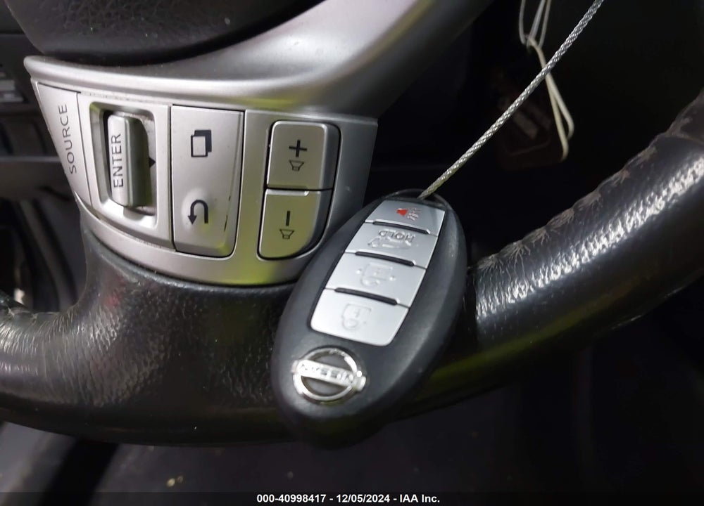 2014 NISSAN ROGUE SL VIN: 5N1AT2MT5EC780199