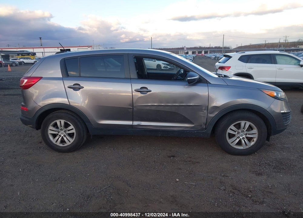 2011 KIA SPORTAGE LX VIN: KNDPB3A26B7100544