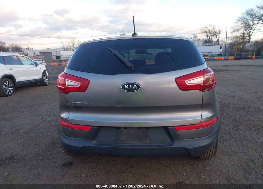2011 KIA SPORTAGE LX VIN: KNDPB3A26B7100544