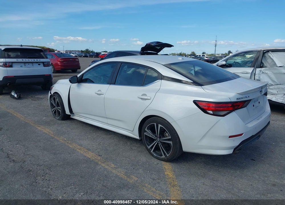 2022 NISSAN SENTRA SR XTRONIC CVT VIN: 3N1AB8DV2NY318267
