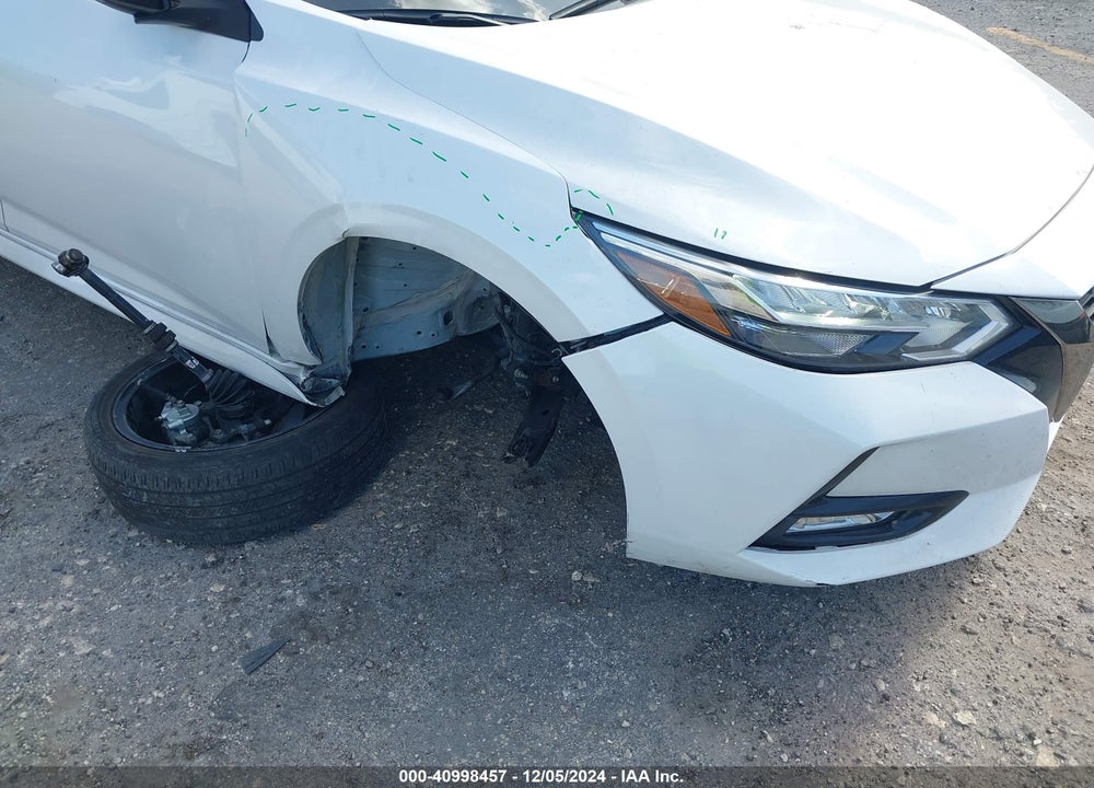 2022 NISSAN SENTRA SR XTRONIC CVT VIN: 3N1AB8DV2NY318267