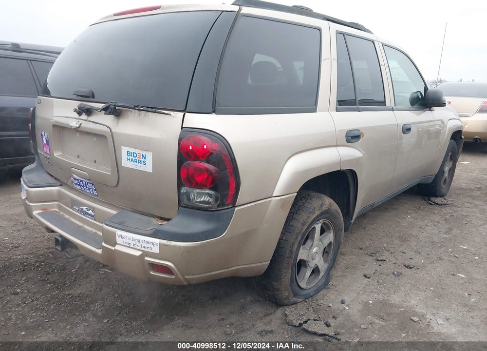 2006 CHEVROLET TRAILBLAZER LS VIN: 1GNDS13SX62116597
