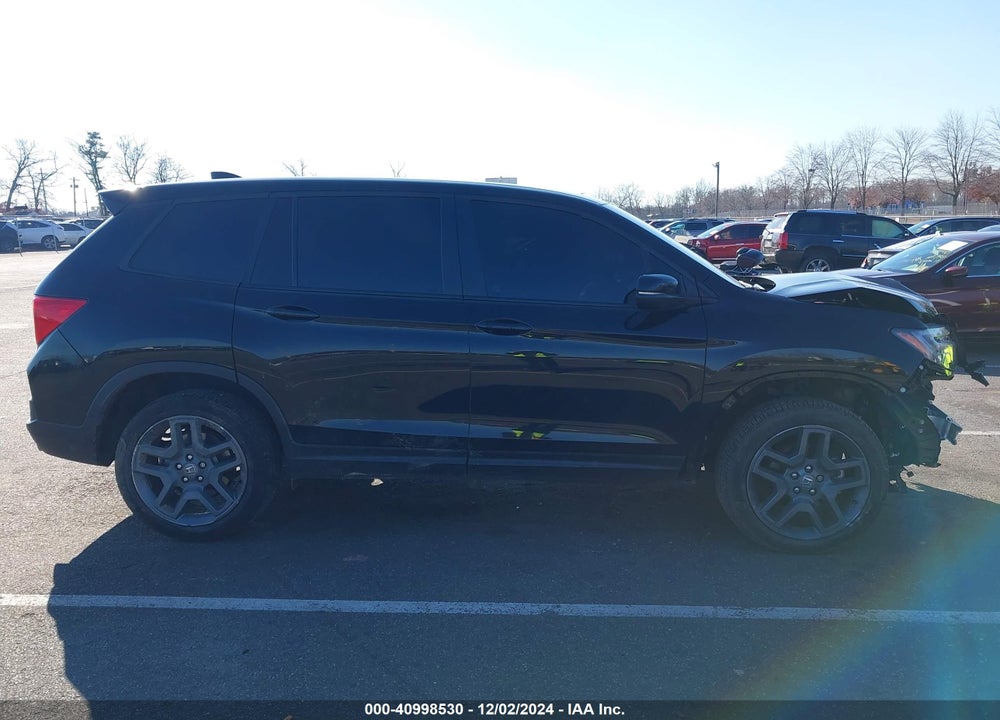 2023 HONDA PASSPORT AWD EX-L VIN: 5FNYF8H52PB003932