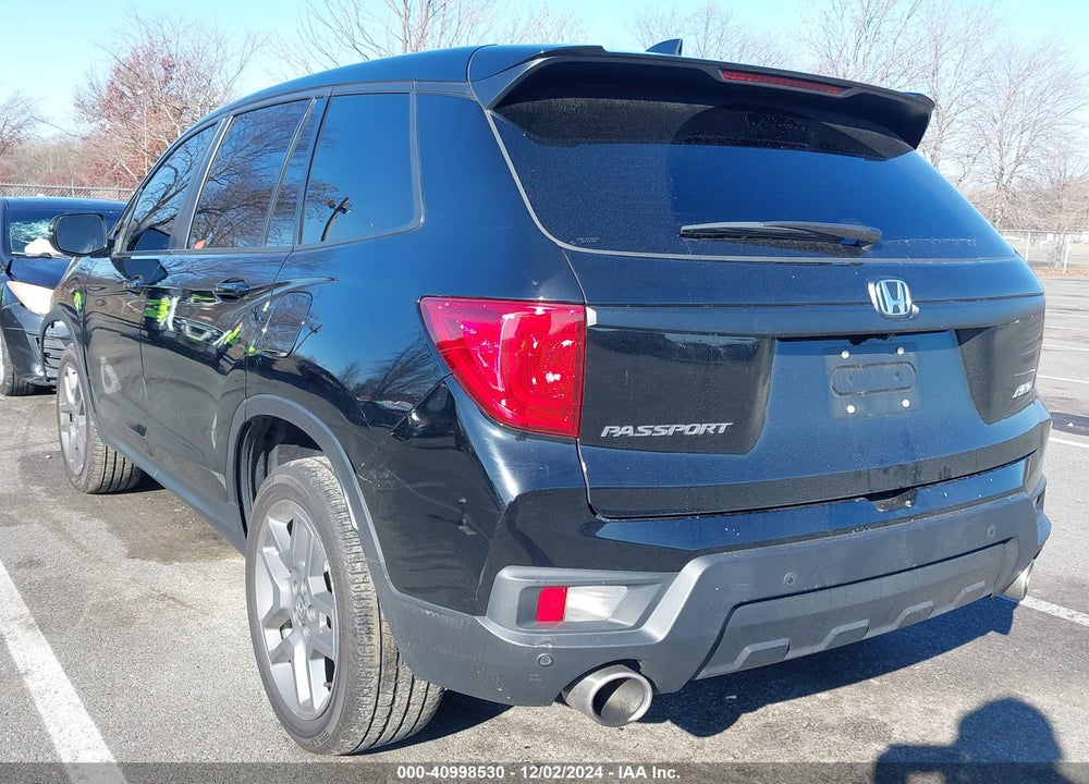 2023 HONDA PASSPORT AWD EX-L VIN: 5FNYF8H52PB003932