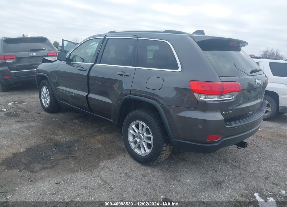 2018 JEEP GRAND CHEROKEE LAREDO E 4X4 VIN: 1C4RJFAG1JC423348