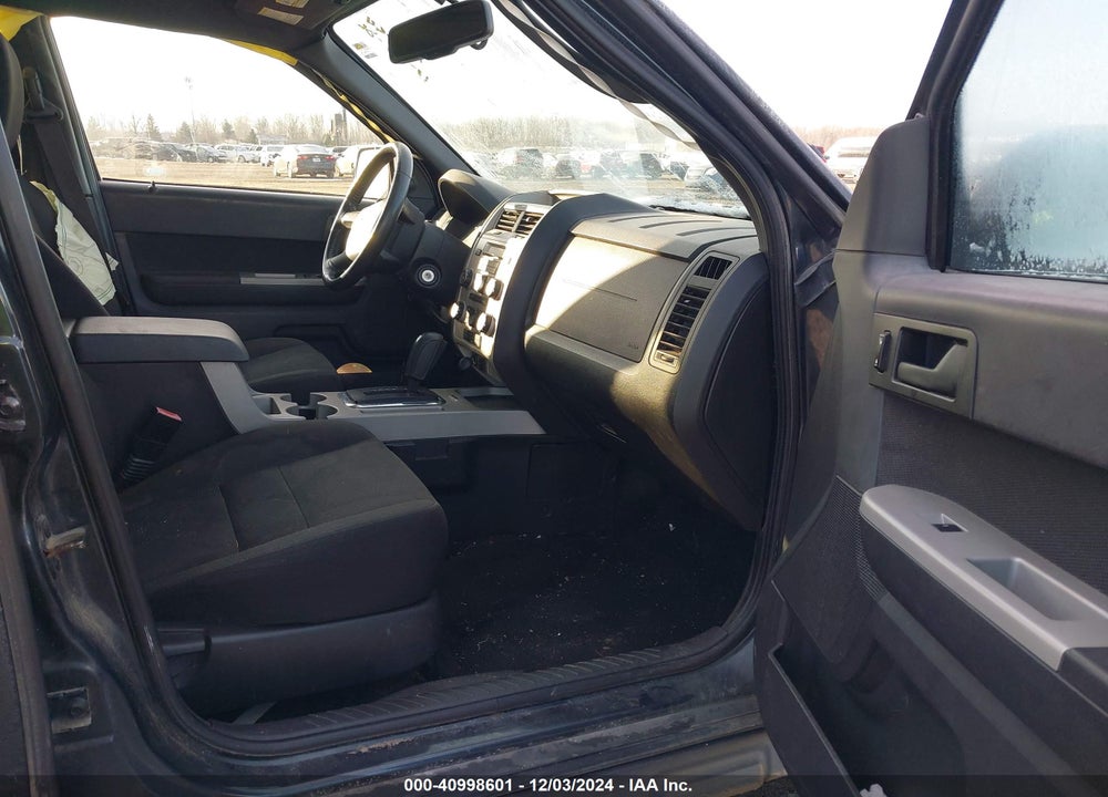 2009 FORD ESCAPE XLT VIN: 1FMCU03G99KD16035