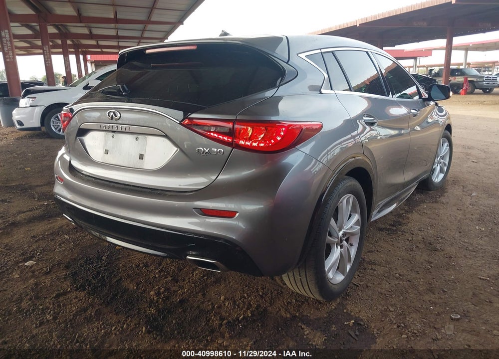 2018 INFINITI QX30 PURE VIN: SJKCH5CP8JA004818