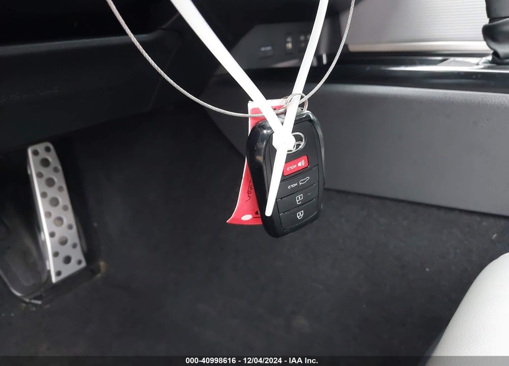 2025 TOYOTA CAMRY VIN: 4T1DAACK8SU543170