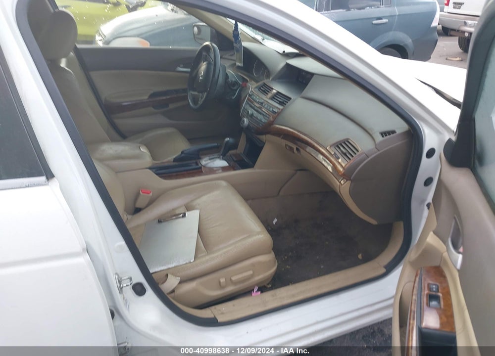 2010 HONDA ACCORD 3.5 EX-L VIN: 1HGCP3F8XAA021538