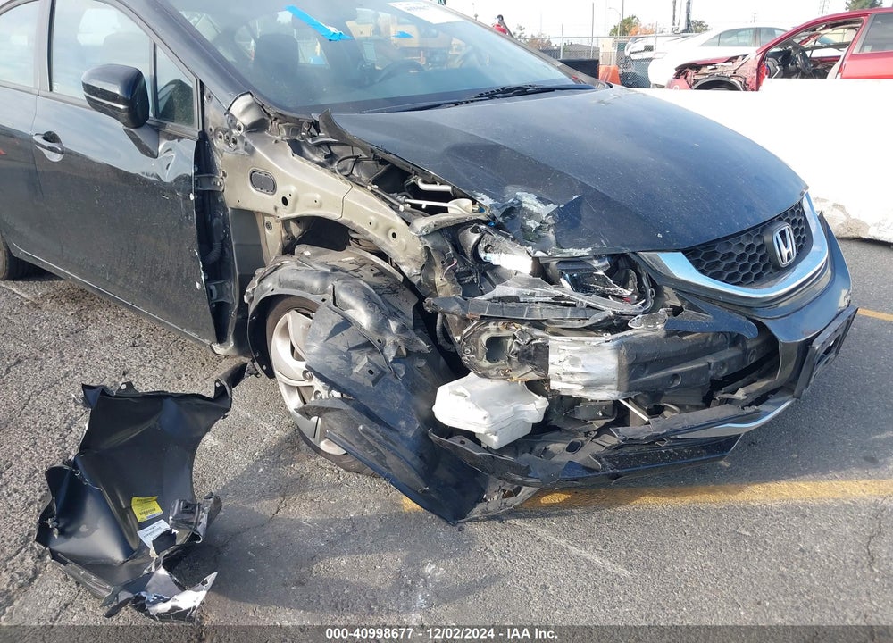 2014 HONDA CIVIC LX VIN: 19XFB2F58EE238261