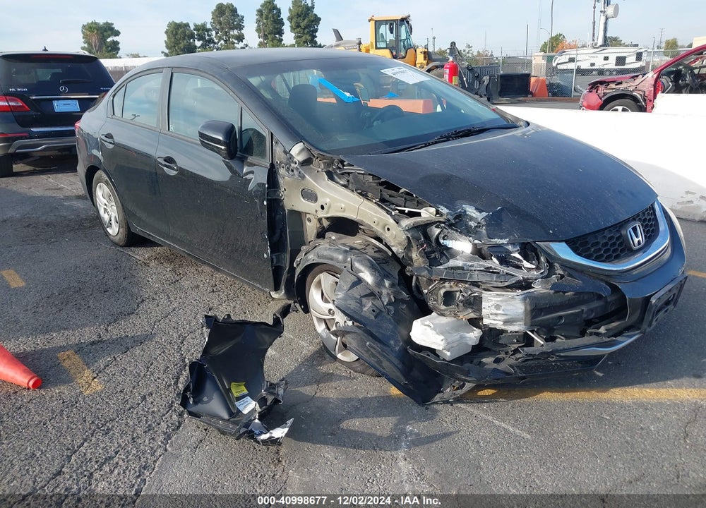 2014 HONDA CIVIC LX VIN: 19XFB2F58EE238261