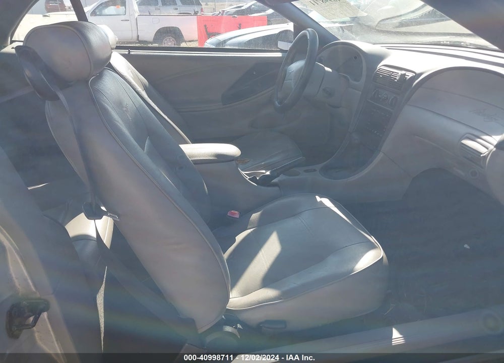 2004 FORD MUSTANG VIN: 1FAFP44624F204349