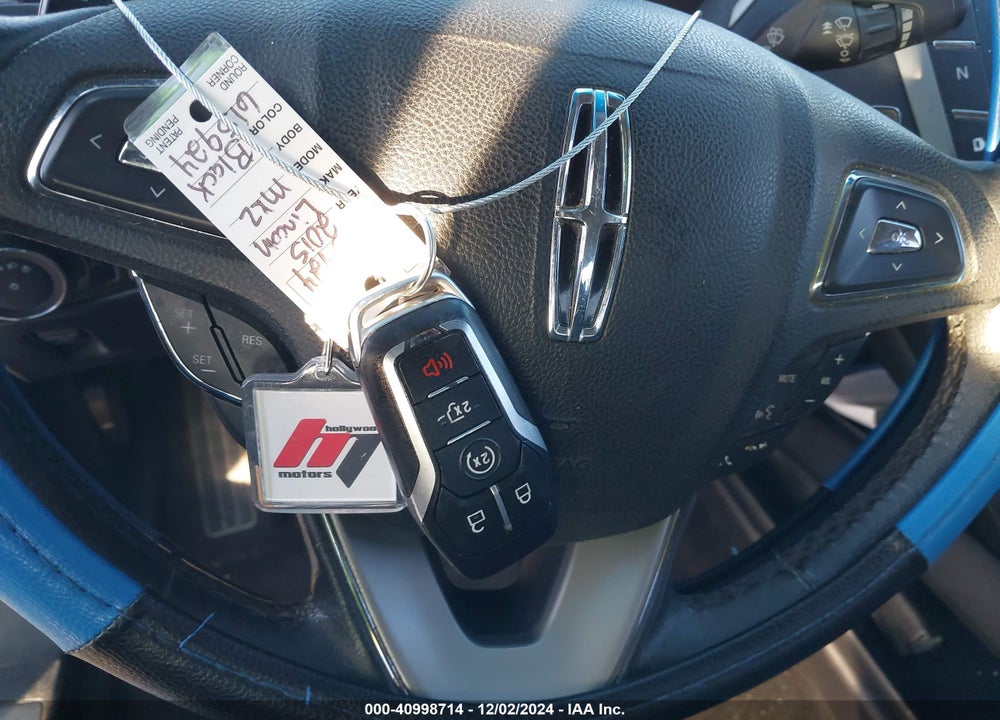 2015 LINCOLN MKZ VIN: 3LN6L2G93FR615924