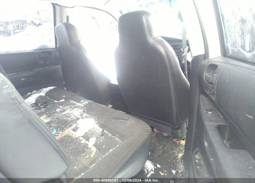 2002 DODGE DURANGO SPORT VIN: 1B4HS38N62F191063