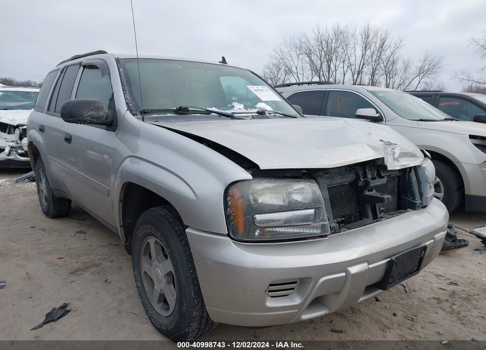 2006 CHEVROLET TRAILBLAZER LS VIN: 1GNDT13S062212588