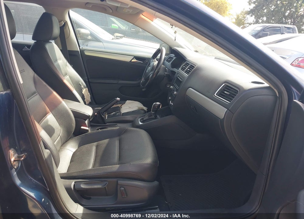 2013 VOLKSWAGEN JETTA 2.5L SE VIN: 3VWDX7AJ7DM425034
