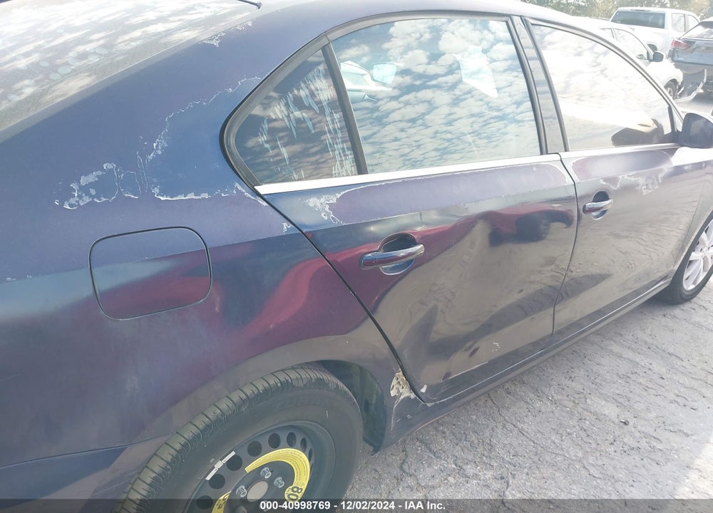 2013 VOLKSWAGEN JETTA 2.5L SE VIN: 3VWDX7AJ7DM425034