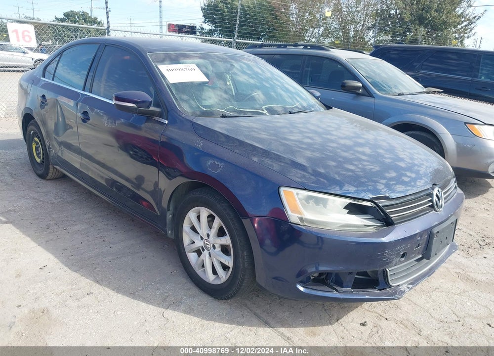 2013 VOLKSWAGEN JETTA 2.5L SE VIN: 3VWDX7AJ7DM425034