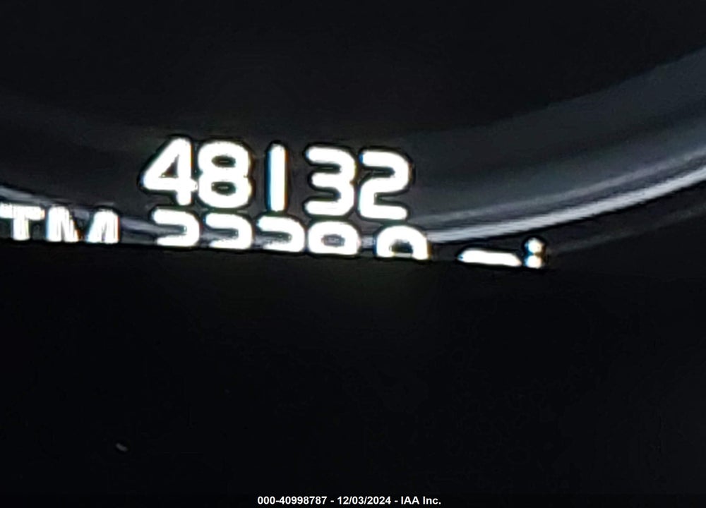 2018 VOLVO XC60 T6 INSCRIPTION VIN: LYVA22RLXJB087546