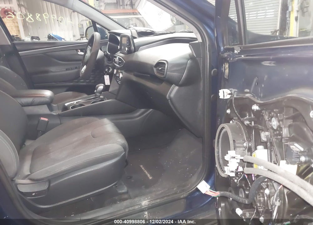 2020 HYUNDAI SANTA FE VIN: 5NMS23AD7LH182984