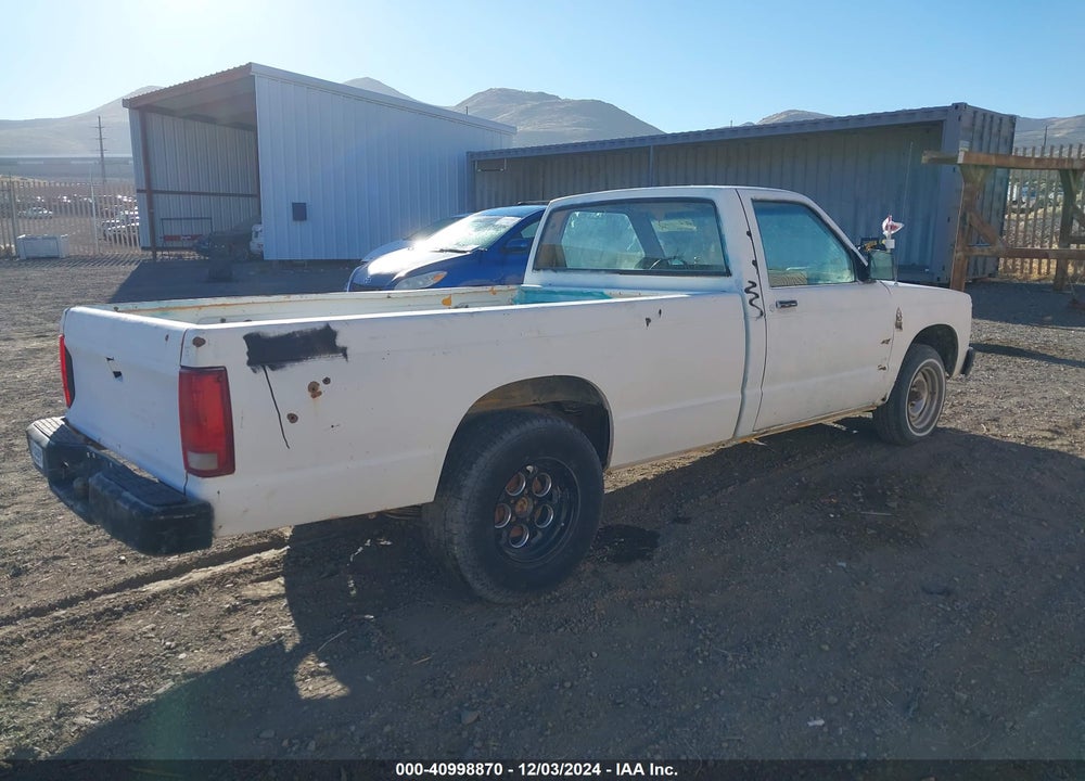 1986 CHEVROLET S TRUCK S10 VIN: 1GCCS14RXG8157861