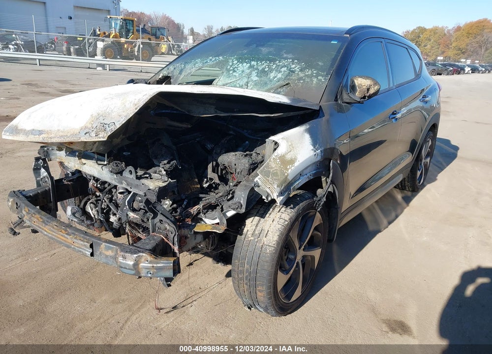 2017 HYUNDAI TUCSON LIMITED VIN: KM8J3CA21HU281884