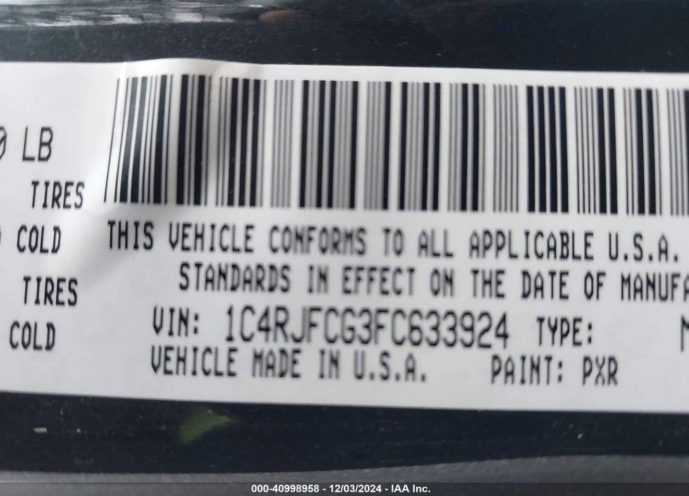 2015 JEEP GRAND CHEROKEE OVERLAND VIN: 1C4RJFCG3FC633924