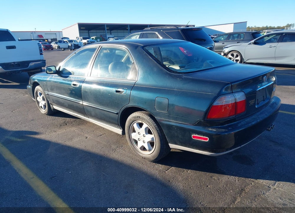 1996 HONDA ACCORD EX/EX-R VIN: 1HGCE6674TA021939
