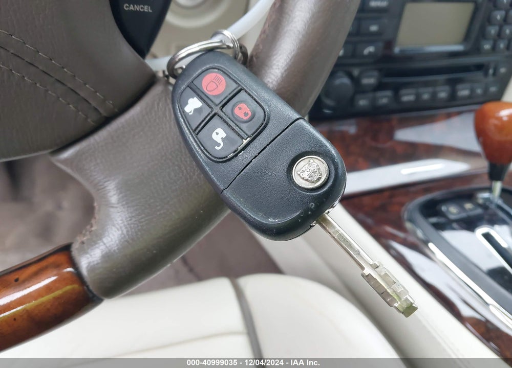 2005 JAGUAR XJ VANDEN PLAS VIN: SAJWA82C45SG37034
