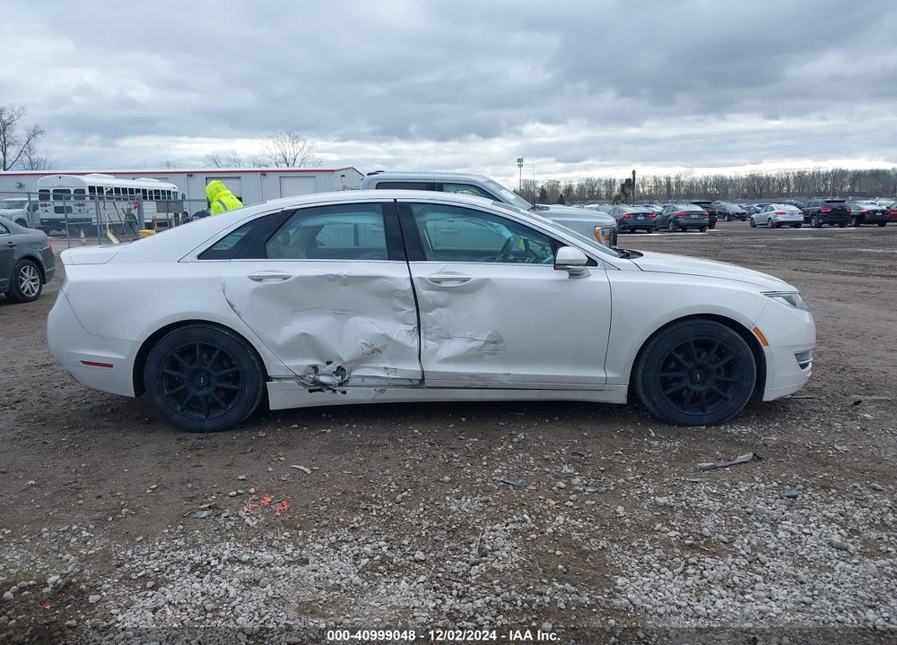 2016 LINCOLN MKZ HYBRID VIN: 3LN6L2LU2GR628207