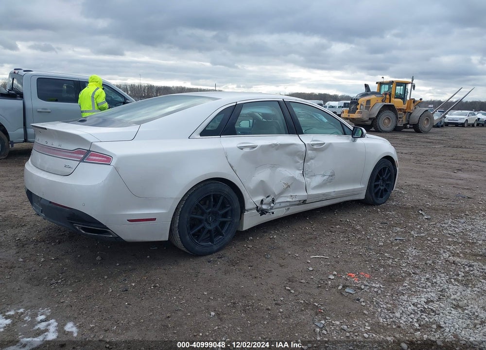 2016 LINCOLN MKZ HYBRID VIN: 3LN6L2LU2GR628207