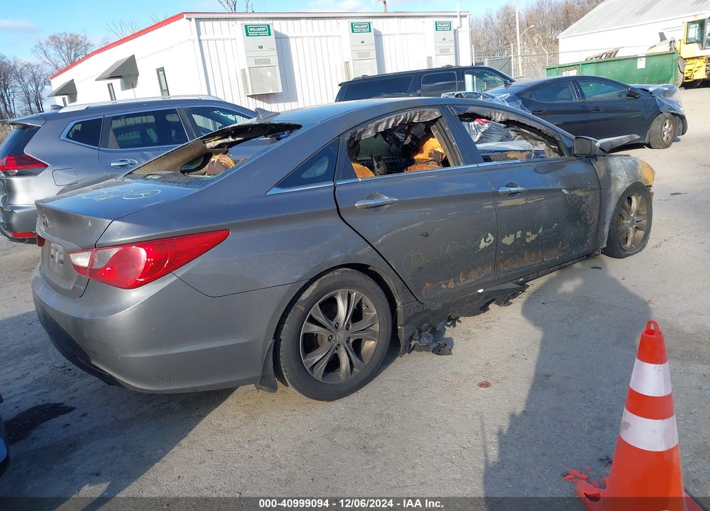 2011 HYUNDAI SONATA LIMITED VIN: 5NPEC4ACXBH273904