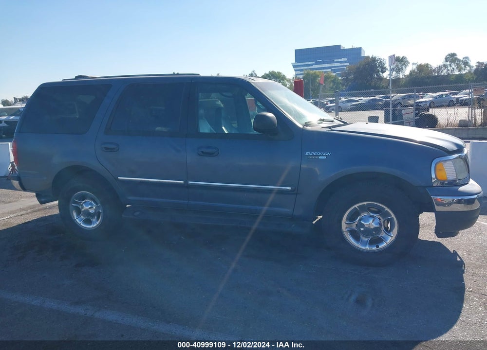 2001 FORD EXPEDITION XLT VIN: 1FMRU15W01LA36653