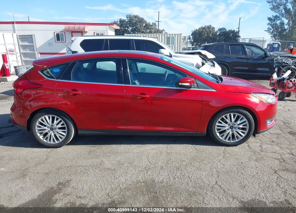 2018 FORD FOCUS TITANIUM VIN: 1FADP3N2XJL289872