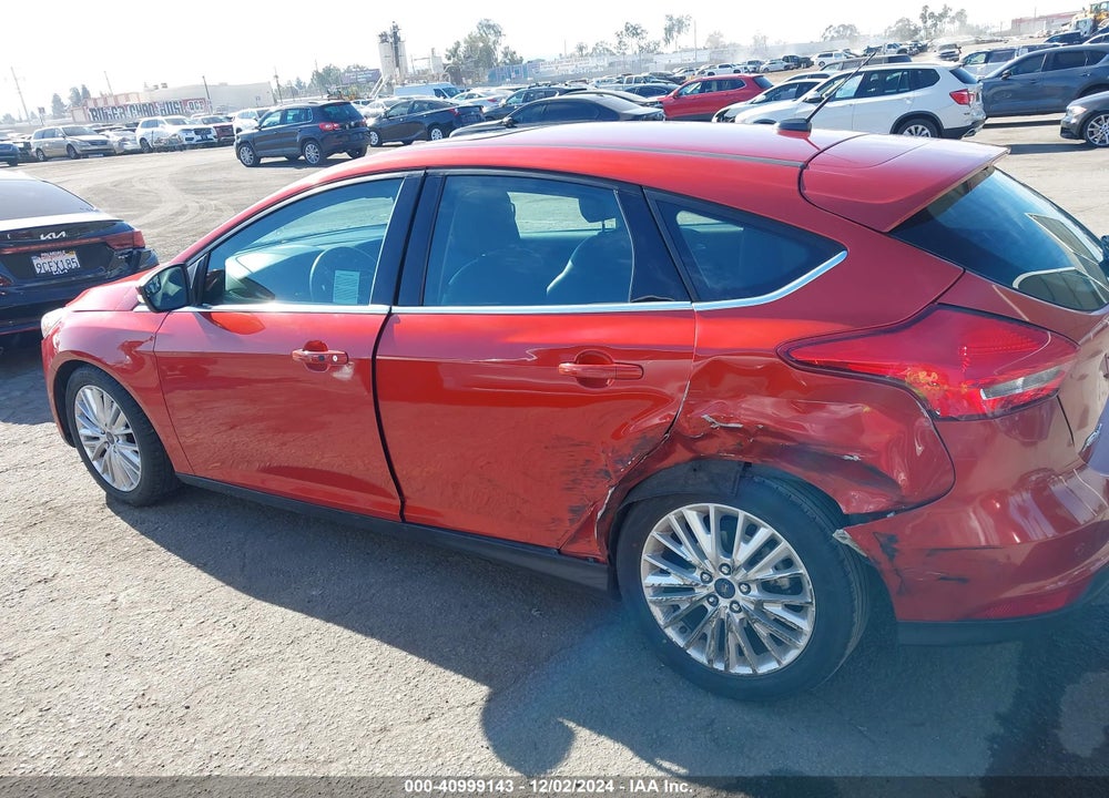 2018 FORD FOCUS TITANIUM VIN: 1FADP3N2XJL289872