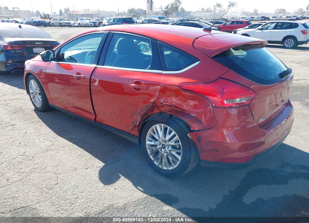 2018 FORD FOCUS TITANIUM VIN: 1FADP3N2XJL289872