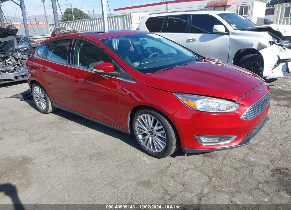 2018 FORD FOCUS TITANIUM VIN: 1FADP3N2XJL289872